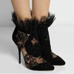 Jimmy Choo Kamaris Black Suede Floral Lace Stiletto Ankle Booties Size 39.5